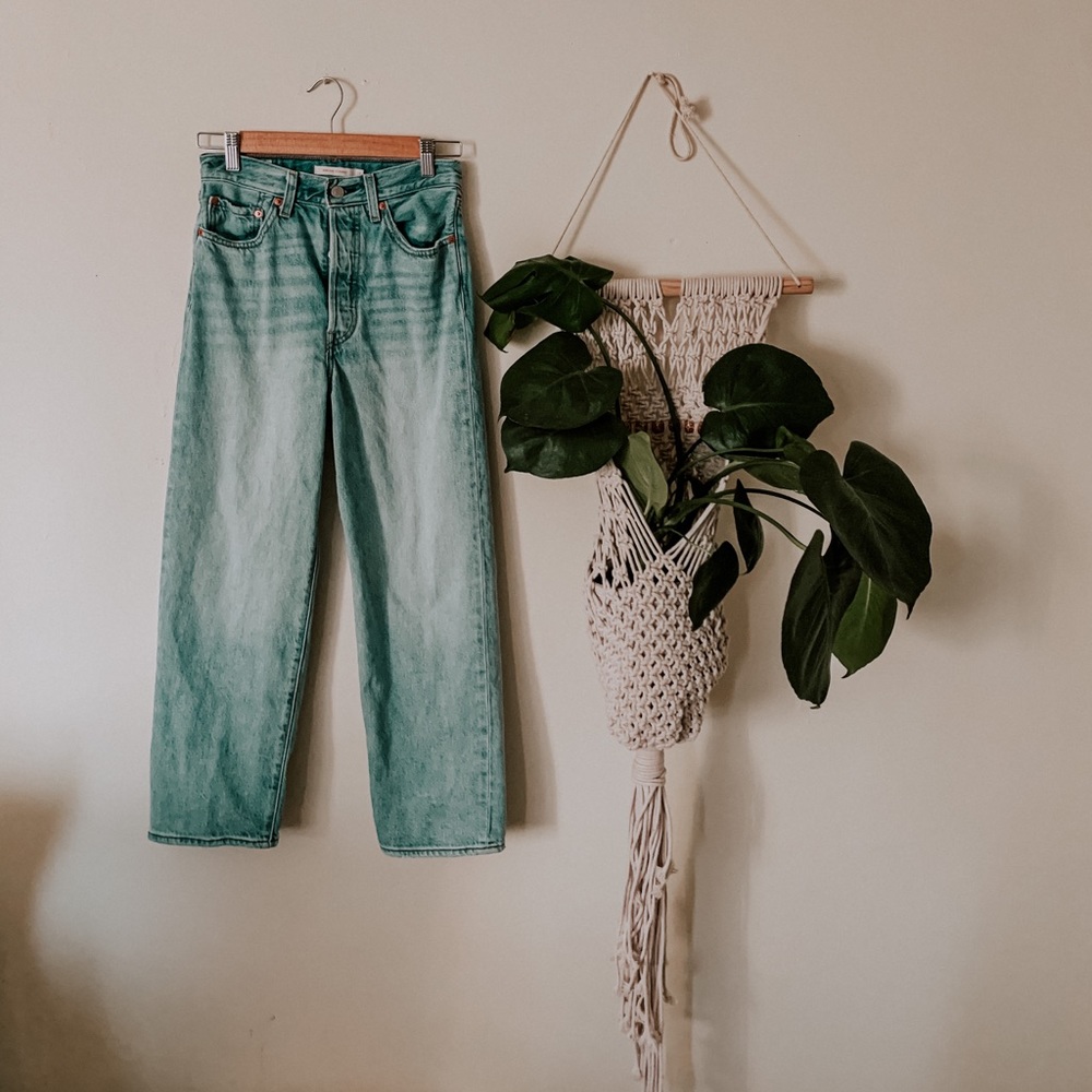 Rib Cage Wide Leg Levi Jeans